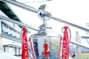 Đặng Văn Lâm vụt mất danh hiệu đầu trên đất Thái Lan