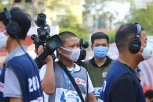 Thai-League dừng thì V-League chạy