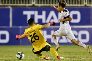 Văn Toàn thắng nơi phố núi, Công Phượng cũng thắng ở Tam Kỳ