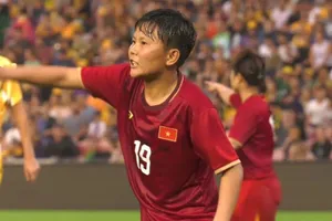 Bích Thùy: 'Việt Nam sẽ cố gắng ghi bàn vào lưới Úc'