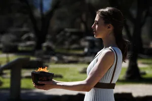 Olympic 2020 bắt đầu từ huyền thoại bị 'toang' vì COVID-19