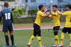 CLB phải 'nhả quân' cho U-19 quốc gia