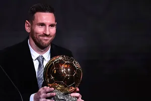 Năm nay không trao Quả bóng vàng