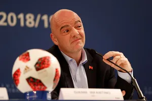 'Đình chỉ tôi ư? Tôi tôn trọng quyết định của ban đạo đức'