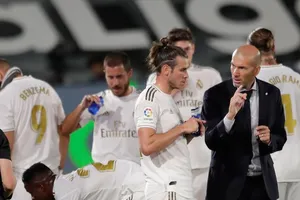 Bale nói gì với Zidane khi Real Madrid đến Manchester?
