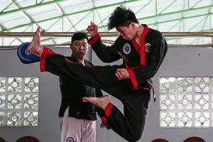 Môn võ Hapkido đến Campuchia 'một công đôi việc'