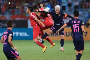 Ông Sơn ‘nắn gân’ ông Thành