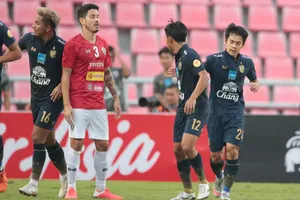 Tuyển Thái Lan bị All Star cầm hòa