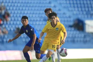 Kiatisak có trận hòa đầu tay