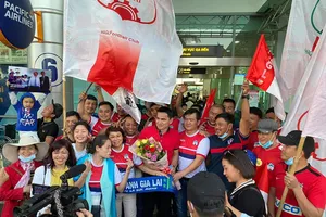 Kiatisak ‘tạo sóng’ lần 2 ở Pleiku