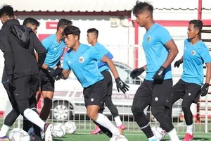 Bóng đá Indonesia tốn triệu đô thành công cốc