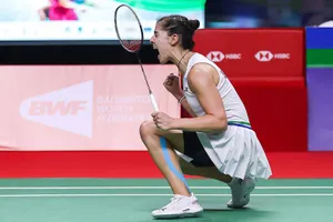 ‘Vàng... Thái Lan đãi tây’