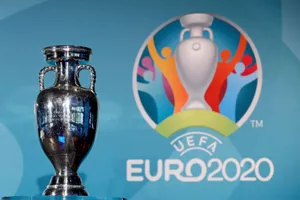 Euro 2020 không dời nữa, khán giả được vào sân