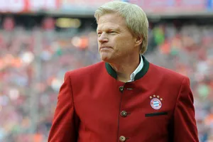 Huyền thoại Kahn lên làm sếp lớn 'Hùm xám' Bayern