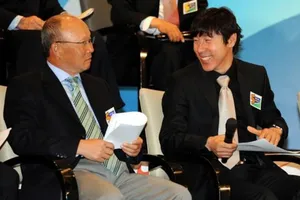 Ai cũng không được phép thua, vậy ai thua?