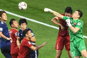 Tuyển Việt Nam học thích nghi VAR để đá vòng loại cuối 