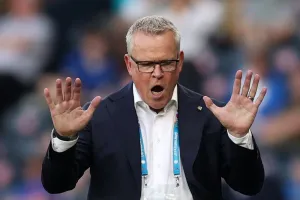 Báo Marca của Tây Ban Nha đánh giá trận Thụy Điển - Ukraine