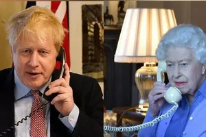 Nữ hoàng và Thủ tướng Anh chúc tuyển Anh may mắn