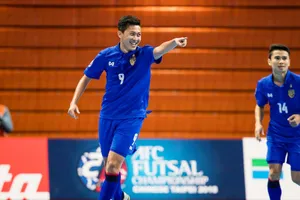 Chủ nhà Thái Lan vào bán kết