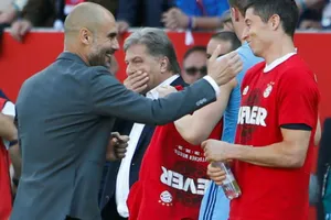 Pep nói gì về việc Lewandowski đến Man. City?