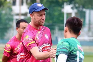 HLV Polking chuẩn bị quay về làm HLV trưởng tuyển Thái Lan