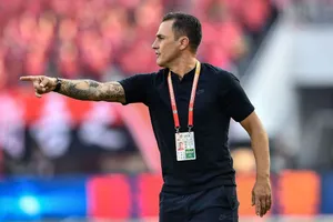 Huyền thoại Ý rời Quảng Châu vì CLB nợ nần chồng chất