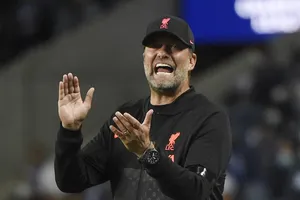 Tiền không mua được thành công, nhưng tiền nhiều để làm gì?