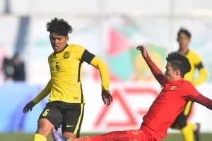 Thái Lan tủi hổ gãy mục tiêu nhất bảng, chờ vé vớt