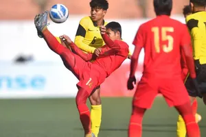 Polking chọn nhiều gương mặt U-23 Thái đá AFF Cup nhằm truất ngôi VN