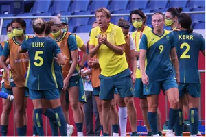 Tranh vé với Thái Lan, Philippines và Indonesia, Úc mời Mỹ giao hữu