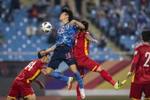 Tuyển Việt Nam chơi kiểu 'bản sao' của Nhật