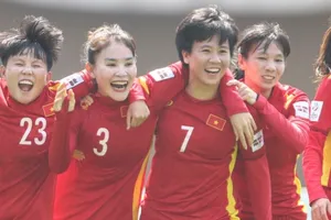 Các cô gái vàng Philippines đã có thưởng, VN bao nhiêu?