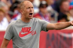 HLV đội tuyển nam của Mỹ được trả cao nhất ngạch nhà nước