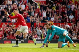 Khen Ronaldo rất...vô nghĩa