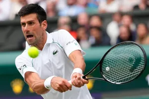 Djokovic tan vỡ con tim vì người thầy vào tù