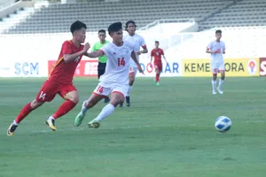 Hai lượt trận, Thái Lan nhất bảng, còn VN thứ ba