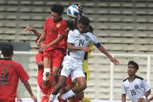 Sốc: U-19 Lào lên ngôi đầu bảng B