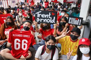 Sau "Quỷ đỏ" đến The Kop gây náo nhiệt Bangkok