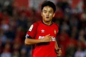 Kubo về Real Sociedad với thời hạn 5 năm