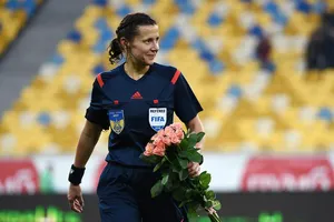 Nữ trọng tài người Ukraine bắt chung kết Euro 2022