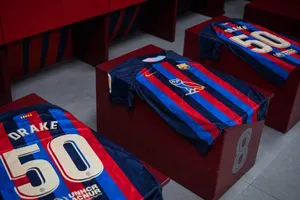 Tối nay, Barcelona mặc 'đồ mới' đá El Clasico