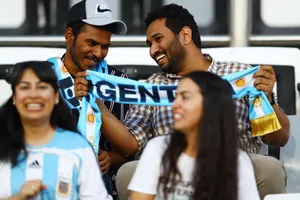 Messi và đồng đội ém quân đá giao hữu với UAE