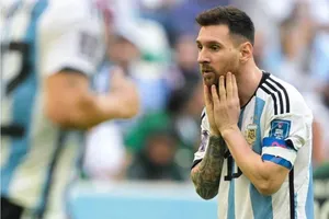 'Don't cry for me! Argentina'... 'sống lại' vì Argentina thua