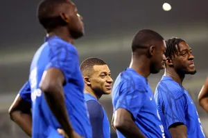 Deschamps hy vọng ba trụ cột không ‘nhận toa thuốc’