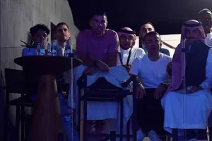 Ronaldo cùng Mike Tyson xem quyền Anh