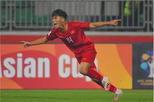 Xem clip U-20 Việt Nam đánh bại U-20 Qatar 2-1 để nhất bảng B