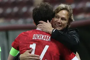 Tuyển Nga chốt danh sách đá hai trận giao hữu quốc tế