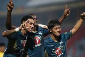 HLV Kiatisak xuất sắc hay may?