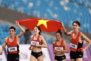 Puripon Boonson chấn thương, Nguyễn Thị Oanh sáng cửa "Toàn năng"