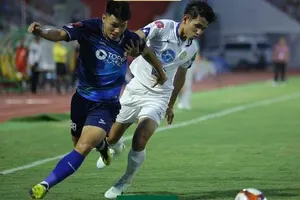 Hai 'tướng trẻ' bất phân thắng bại tại Quy Nhơn